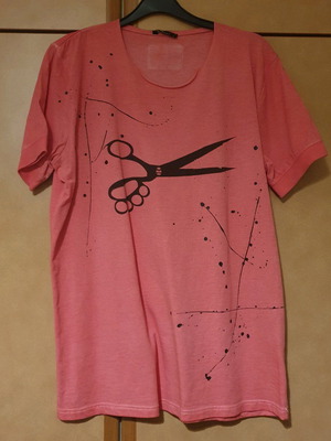 Vagrancy "Scissors logo" t-shirt pink, like new, size S