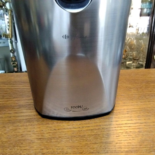 Electric juicer 100W new for all uses