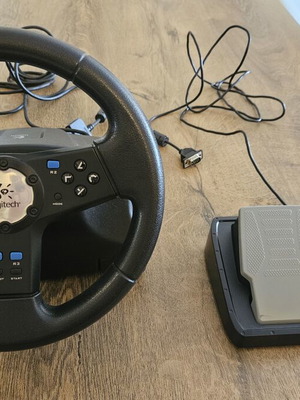 Logitech Rally Vibration Feedback Racing Wheel for PlayStation 2 used