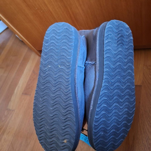 Gray boots like new, size 38.5 with soft lining
