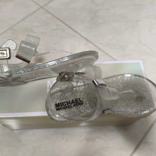 Michael Kors kids sandals size 28, white-silver, like new