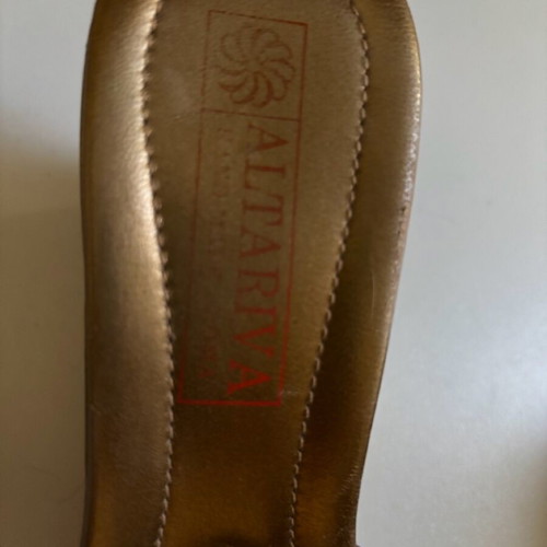 Summer sandals used with high heel, size 39, gold