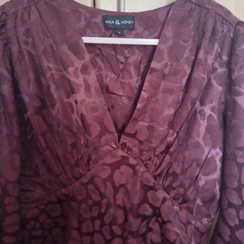 Milk and Honey dress long burgundy V-neck size large like new