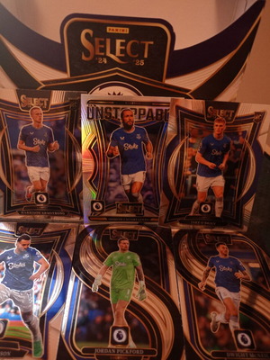 Everton football cards like new