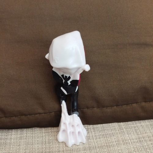 Ghost Spider Gwen Kinder Marvel 2025 figure used