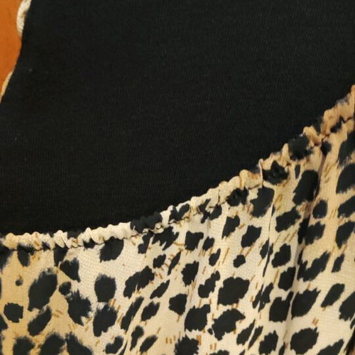 Leopard blouse like new, size S, black and brown
