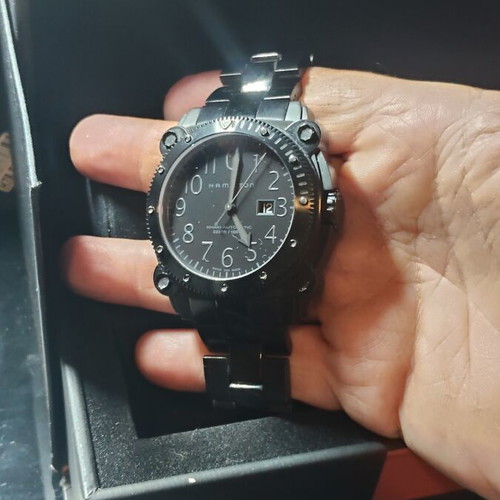 Hamilton Khaki Navy BeLOWZERO 46mm Automatic watch like new, black