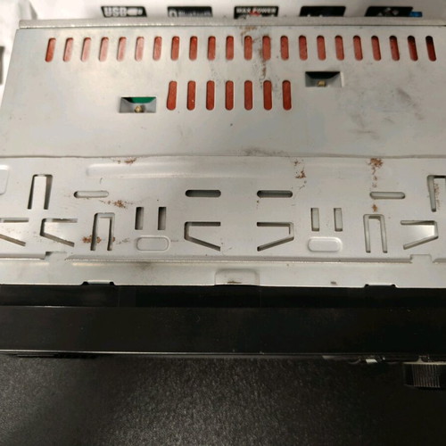 Felix car stereo used with Bluetooth and display