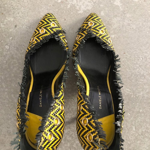 Daniel Micheti pumps size 40 like new