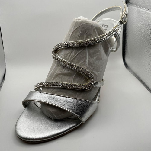 Elite women's silver sandals size 39 with rhinestones used