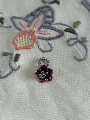 Pandora hibiscus charm pendant, pink