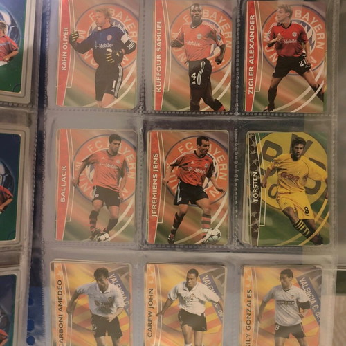 Pegasos football cards like new, pack with album 55/83 completeness