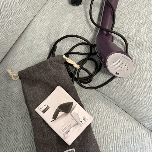 Philips Handheld Clothes Steamer 1300W with 70ml Tank, Like New, Purple