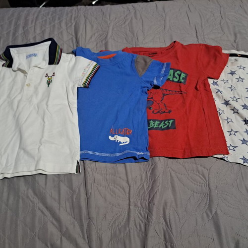 Set of 4 short-sleeve t-shirts size 24 used
