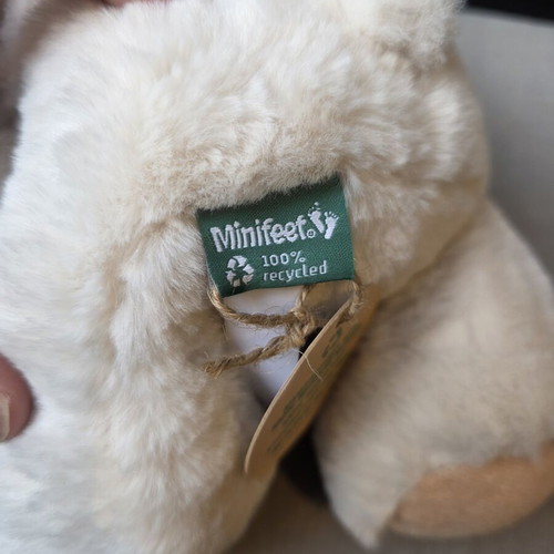 MiniFeet teddy bear, 100% recycled, with label, white