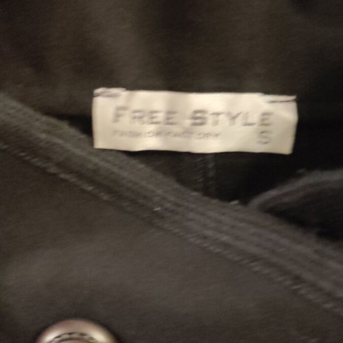 Freestyle cape dark blue color like new