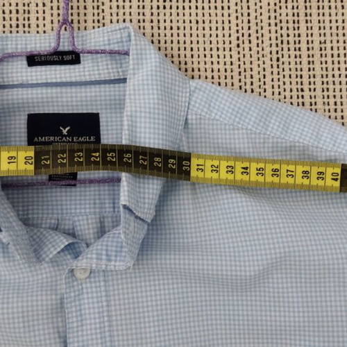 American Eagle men's shirt like new, white and blue, cotton