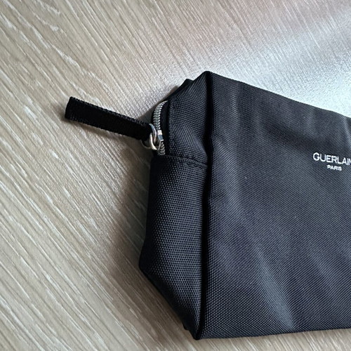 Guerlain Parfums Beauty Pouch New Black