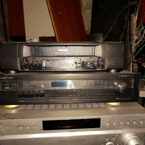 Hi-fi, VHS, FM radio and Sony home cinema used, parts package