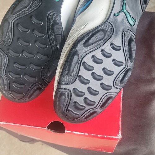 Puma athletic shoes size 44 new, white and blue leather with patterned sole