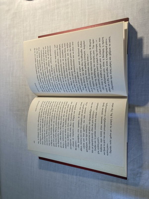 Erotas Magos book