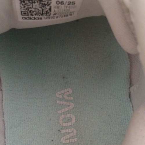 Adidas women's athletic shoes used, size 36, white and turquoise