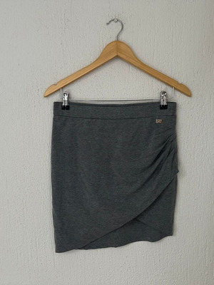 JoshV knit skirt used, size M, gray
