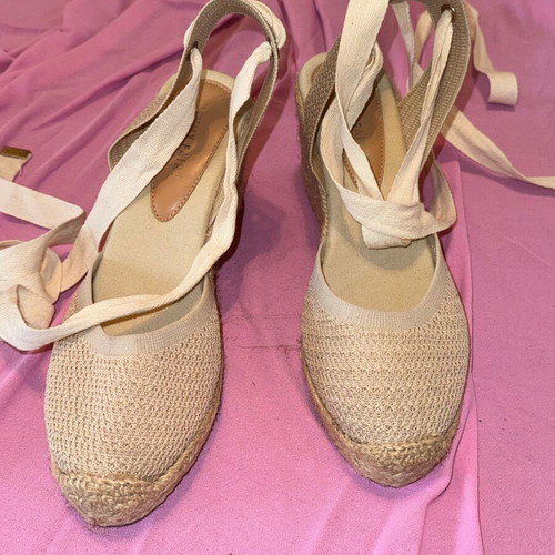 Jenny Fairy Espadrille Platform Sandals like new, size 40, white beige