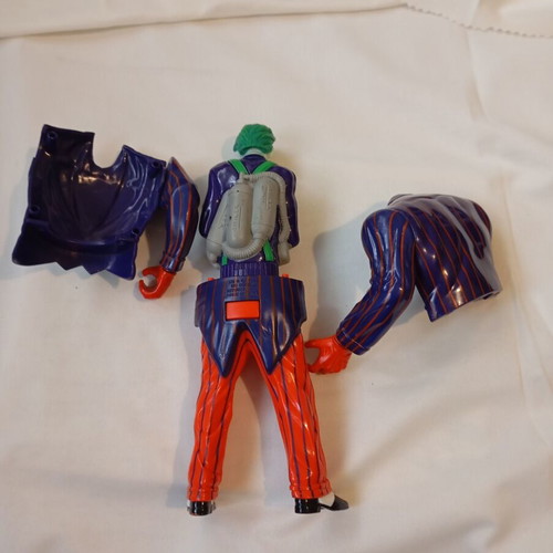 Laughing Gas Joker action figure used, Batman Legends of the Dark Knight Kenner 1997