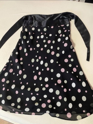 Stenia polka dot skirt with satin belt like new, size M
