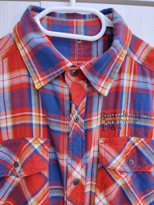 Retro Jeans plaid shirt size M like new, blue and red
