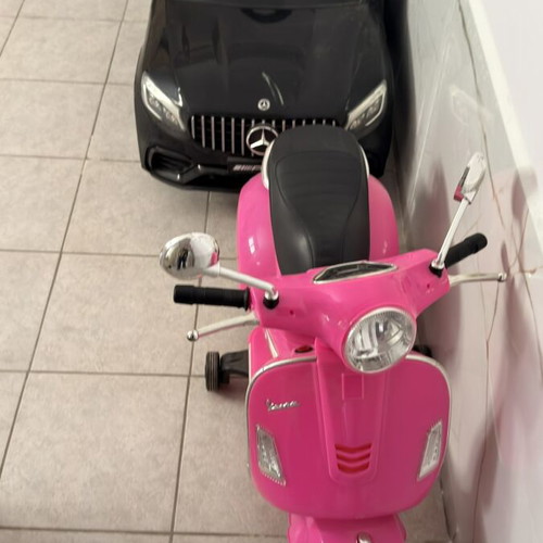 Electric car and motorcycle used, need batteries