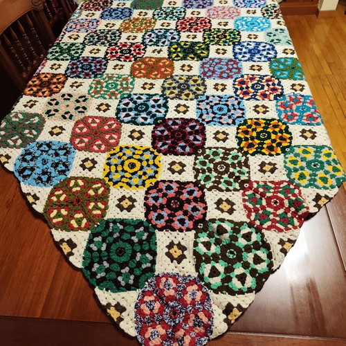 Wool Handmade Knitted Throw Blanket used 160x180 cm
