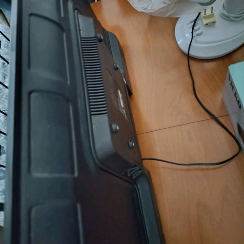Crown 32" TV used