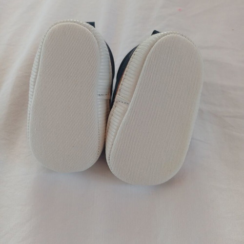 Baby booties 0-3 months
