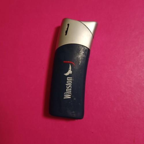 Winston lighter collectible like new, blue with silver