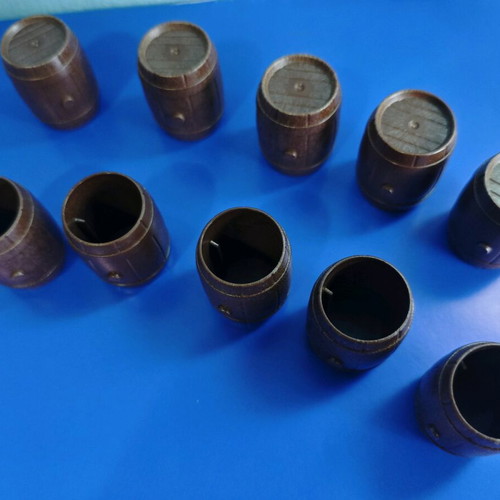 Playmobil brown barrels new, pack of 10 pieces