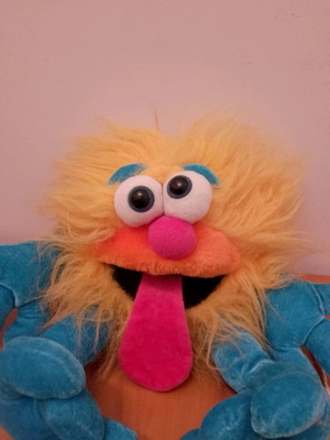 Cookies Monster λούτρινο vintage 80's σαν καινούργιο, κρεμαστό 30 εκ, κίτρινο & μπλέ