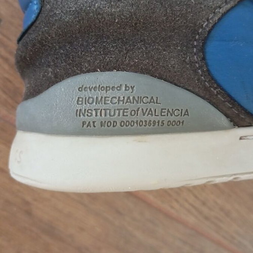 Biomecanics casual shoes size 26, blue