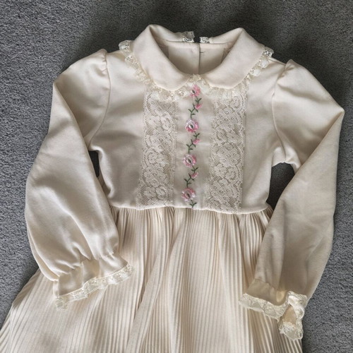 Edwardian Style Vintage Girls' Dress beige, like new