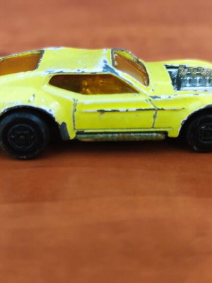 Matchbox Superfast No. 44 Boss Mustang 1972 diecast car used