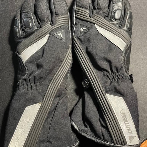 Dainese Gore-tex winter gloves Small like new