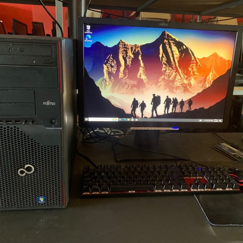 Fujitsu Tower i5 16GB 1050 2G SSD 250 like new