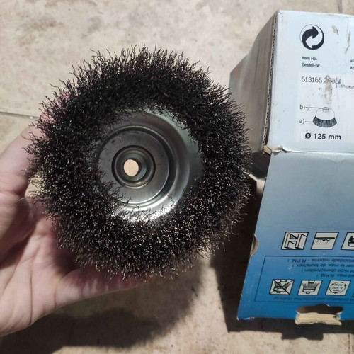Wire brush bell M14 new