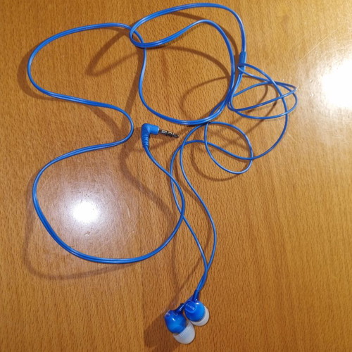 Sony earbuds like new