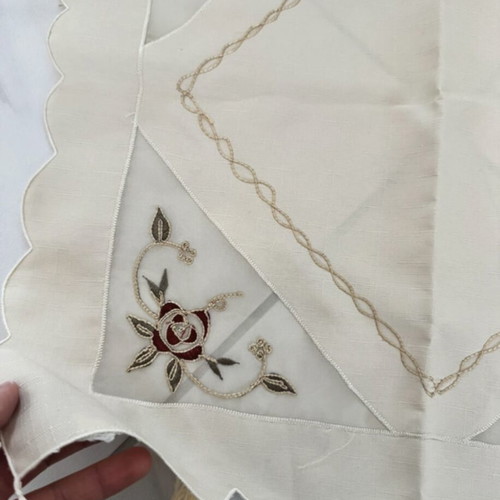 Set of 3 used tablecloths, 1 large, 1 medium, 2 small