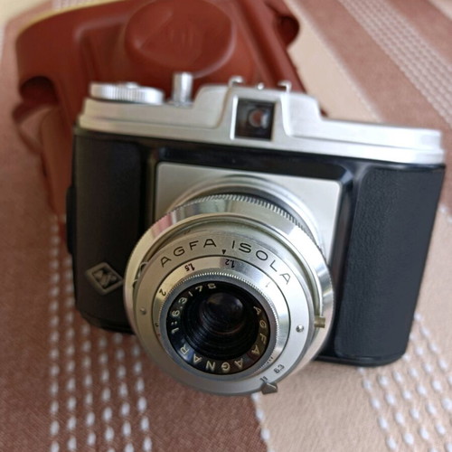 Agfa Isola II used camera with Agnar f/6.3 lens