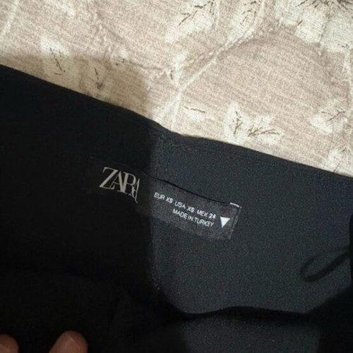 Zara skort black, like new, size XS