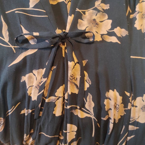 Vintage dress like new, black with brown floral pattern, size L