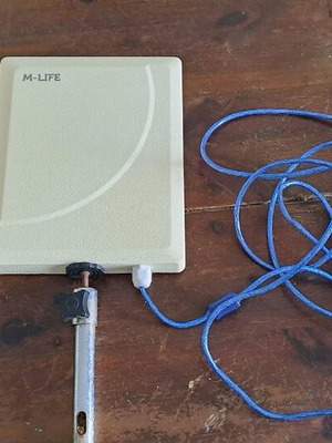 Wi-Fi antenna M-Life model ml0649-5 used with 5-meter cable